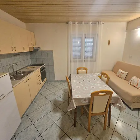 Appartement Nikica Trogir